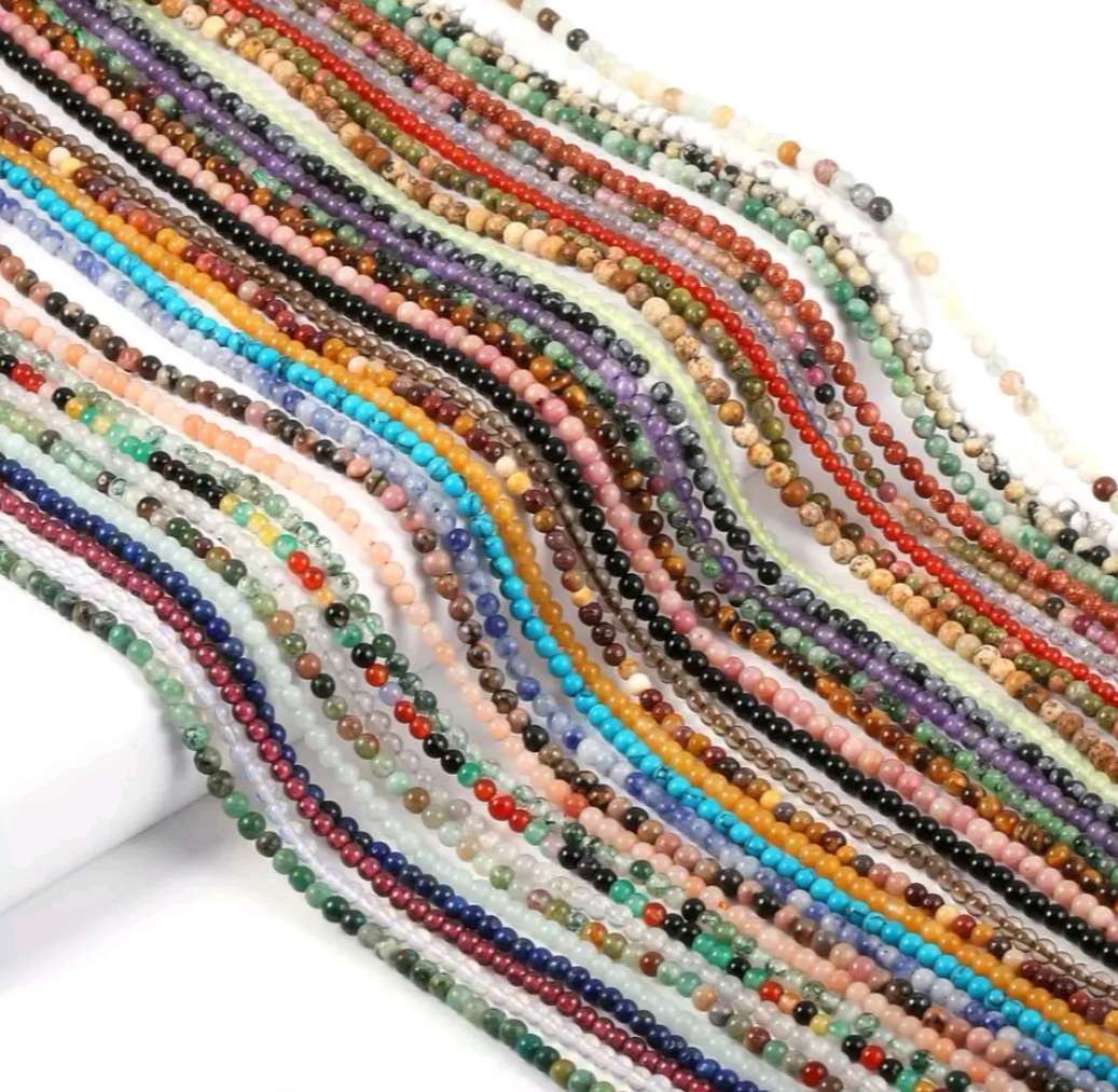 DIY jewelry bracelet made of natural stone beads, rose quartz, amethyst and agate beads, 2mm, 3mm