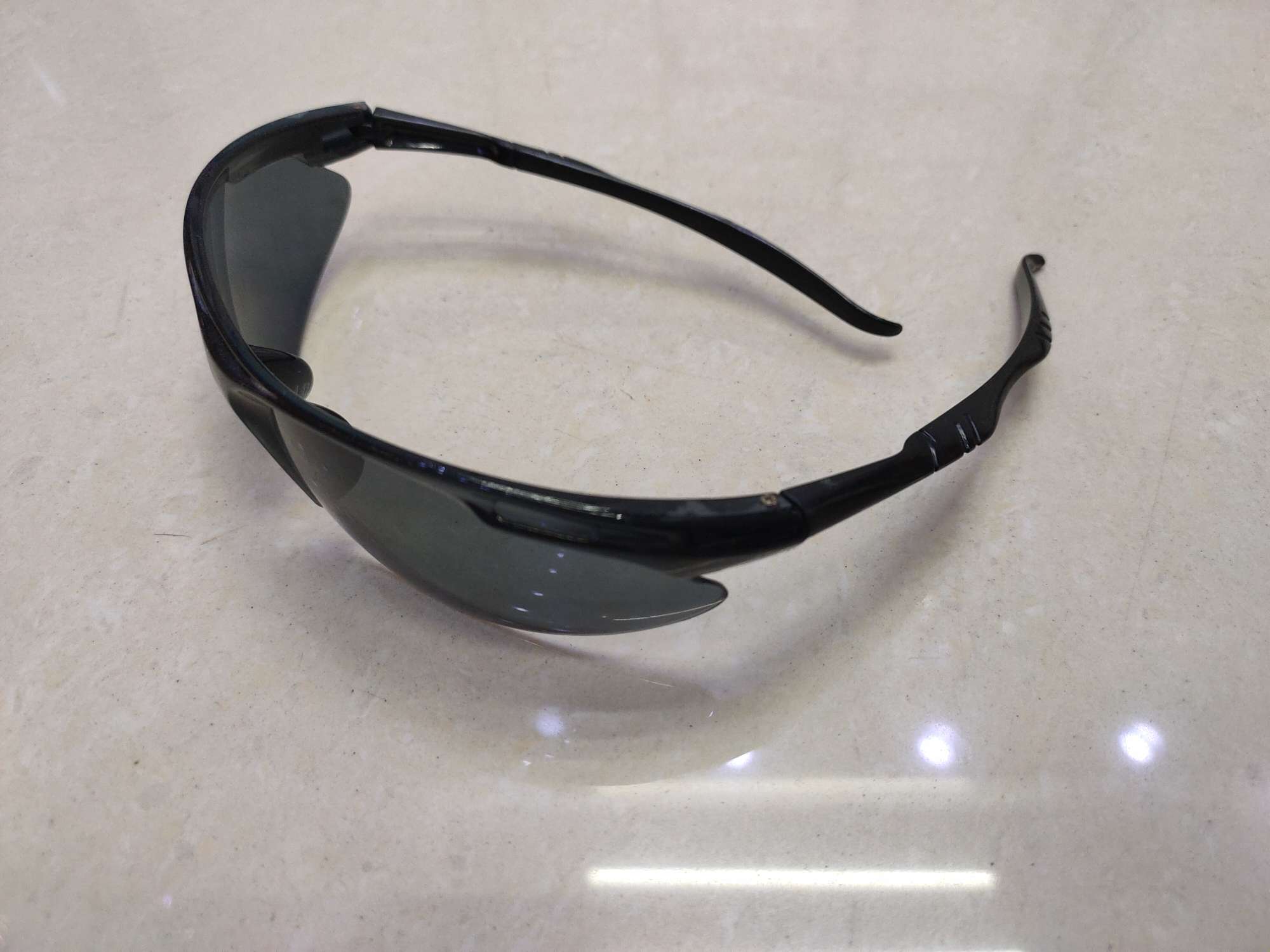 818623 goggles details Picture
