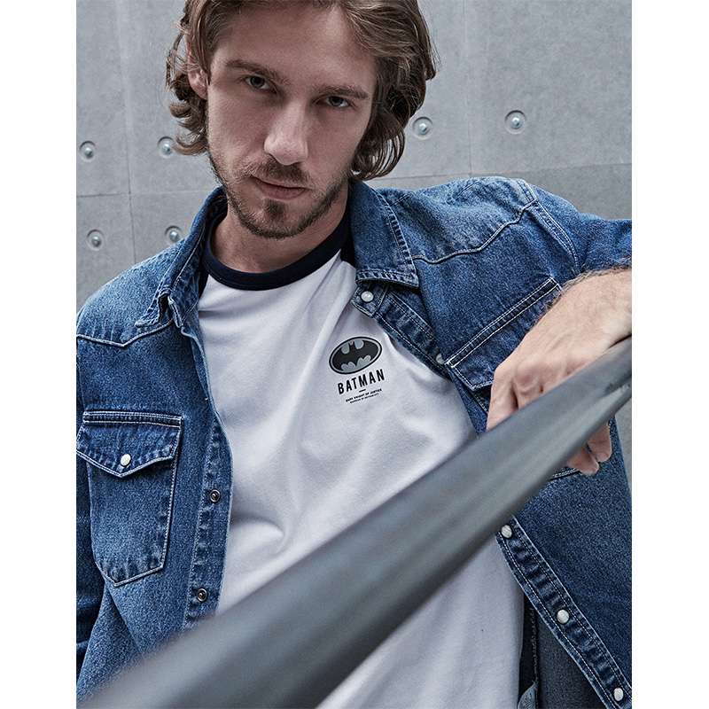 Taiwan genuine product agency purchase NAVY washed double-pocket long-sleeved denim shirts, trendy retro men's denim shirts details Picture