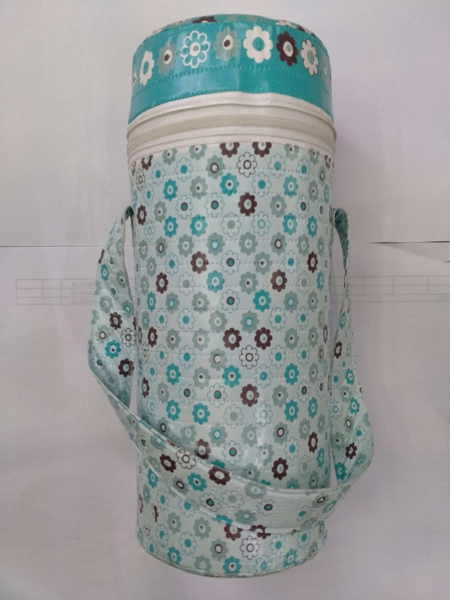 001 Baby Bottle Insulation Bucket