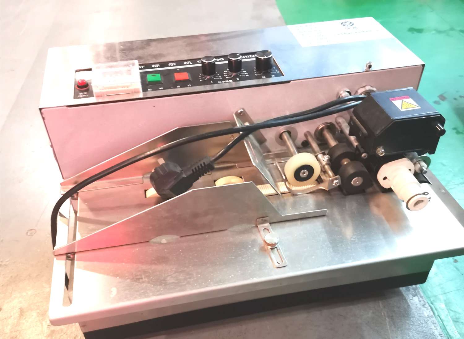 Youdaoplaceholder0 Marking machine hengkai packaging machinery offers high-quality products at low prices and operates with integrity details Picture