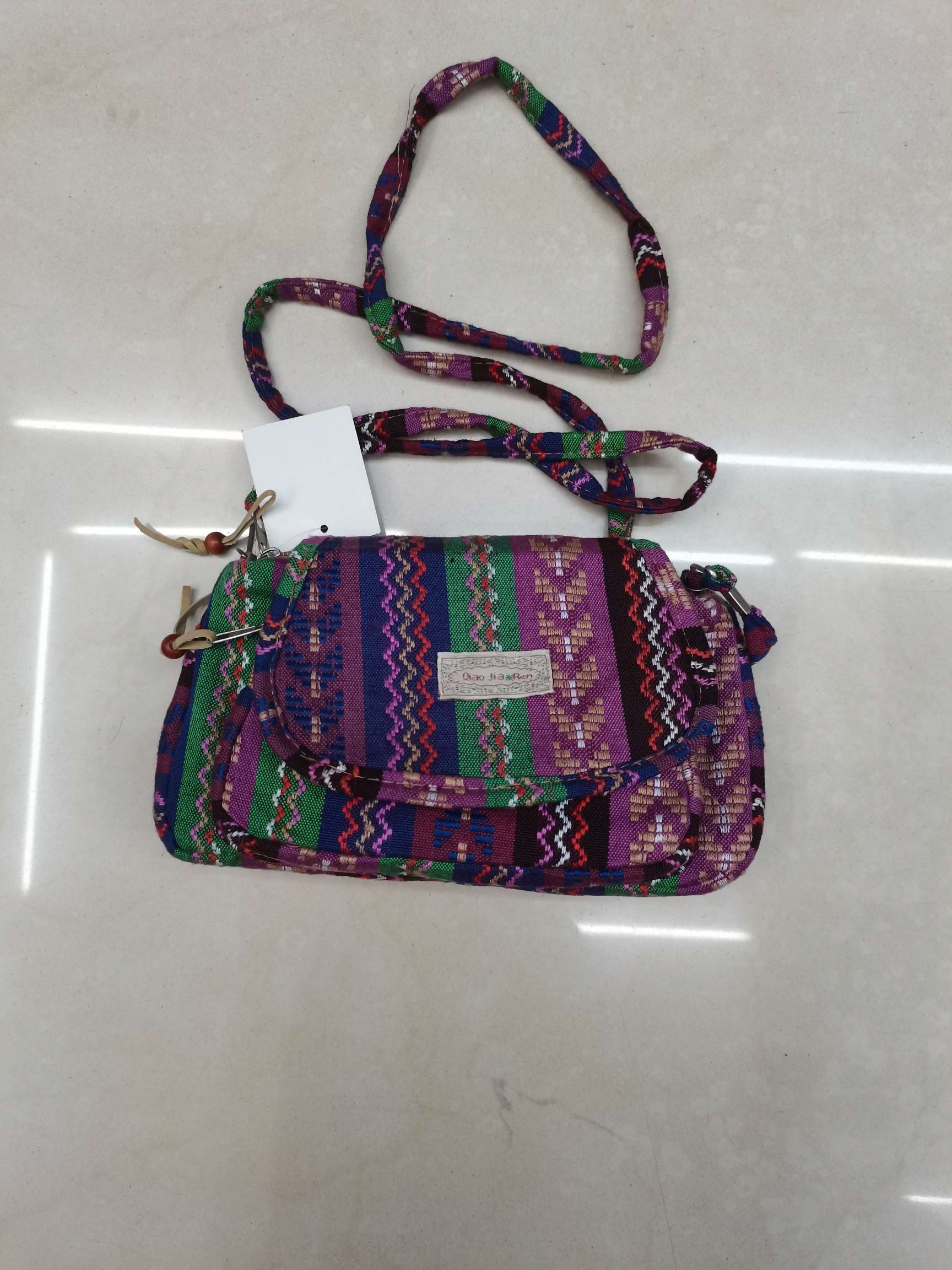 1821 Ethnic Material Satchel