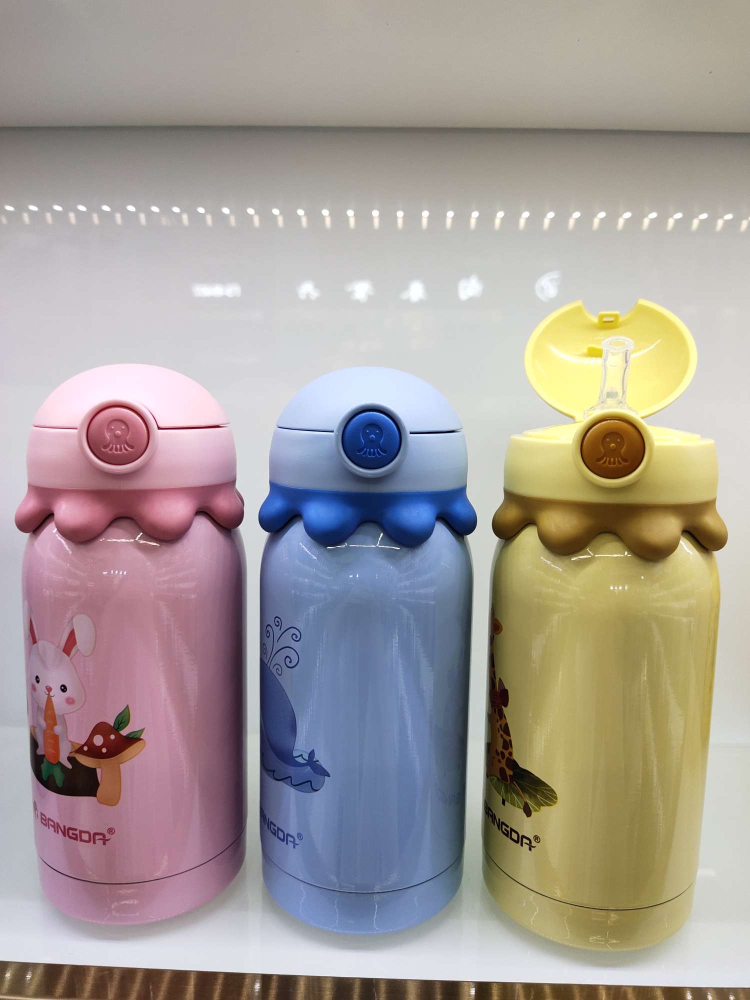 X20-350ml vacuum children's straw cup, stainless steel cartoon insulated cup, student cup details Picture