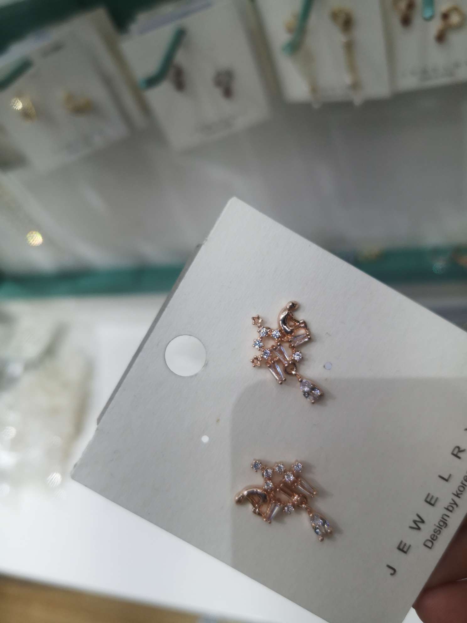 Irregular earrings thumbnail