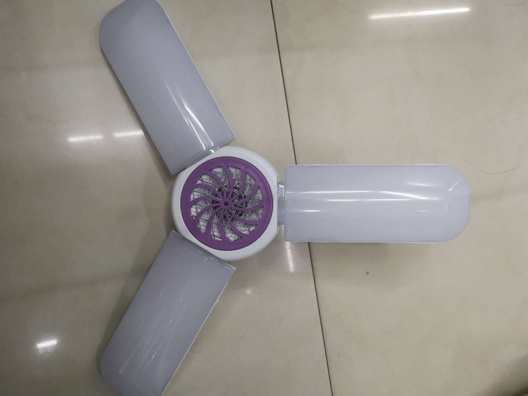 厂家批发 45W三叶灭蚊灯