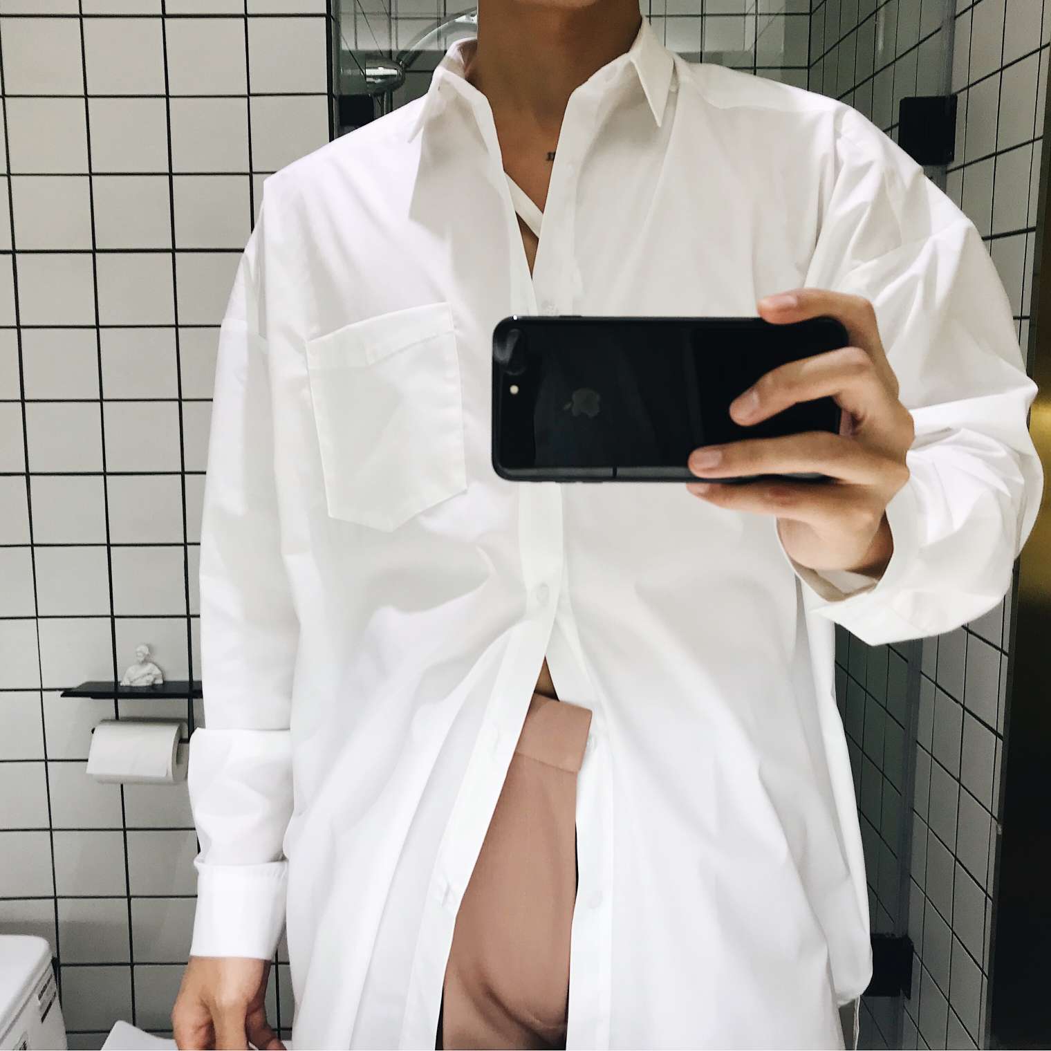 weave studio Spring/Summer 18 no-iron ultra-loose white silhouette versatile and elegant unisex shirt details Picture