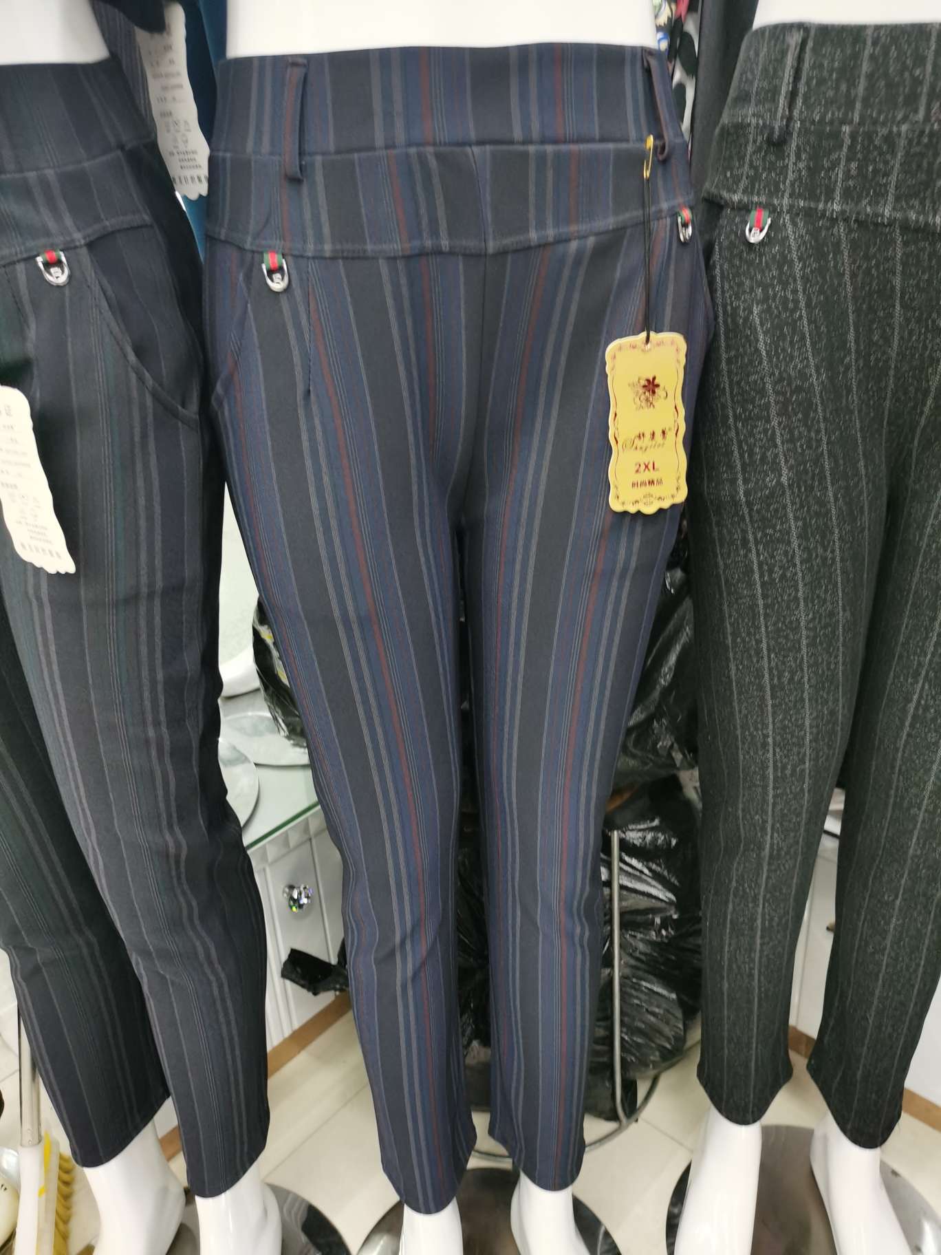Shu Zilei Leggings 02