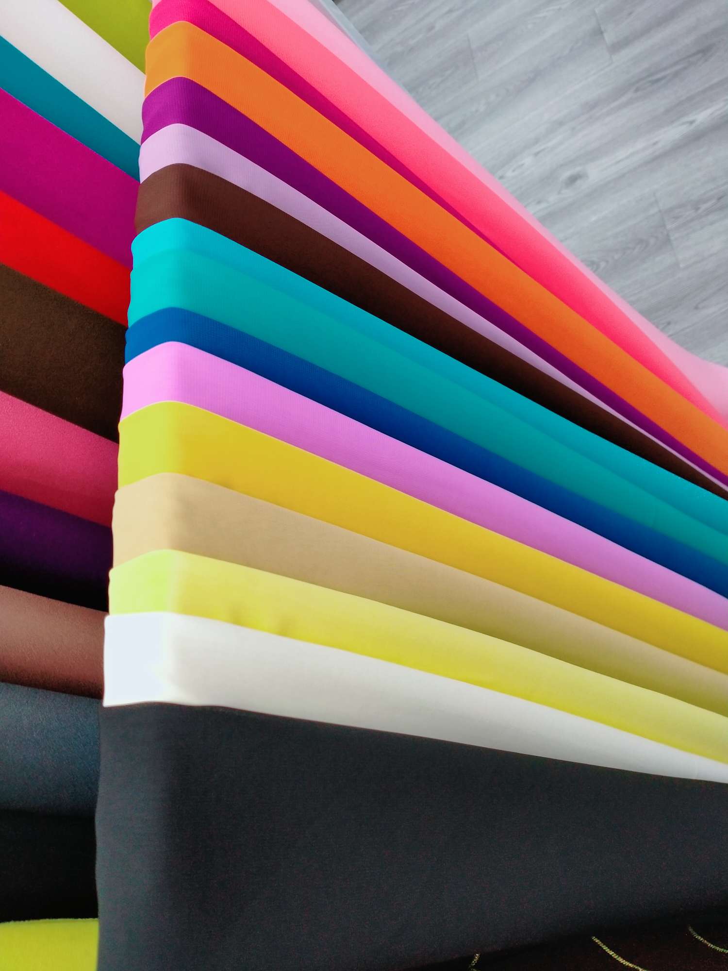 2020 Muslim headscarf chiffon plain long scarves sold directly by manufacturers are optional leisure fashion scarves undefined