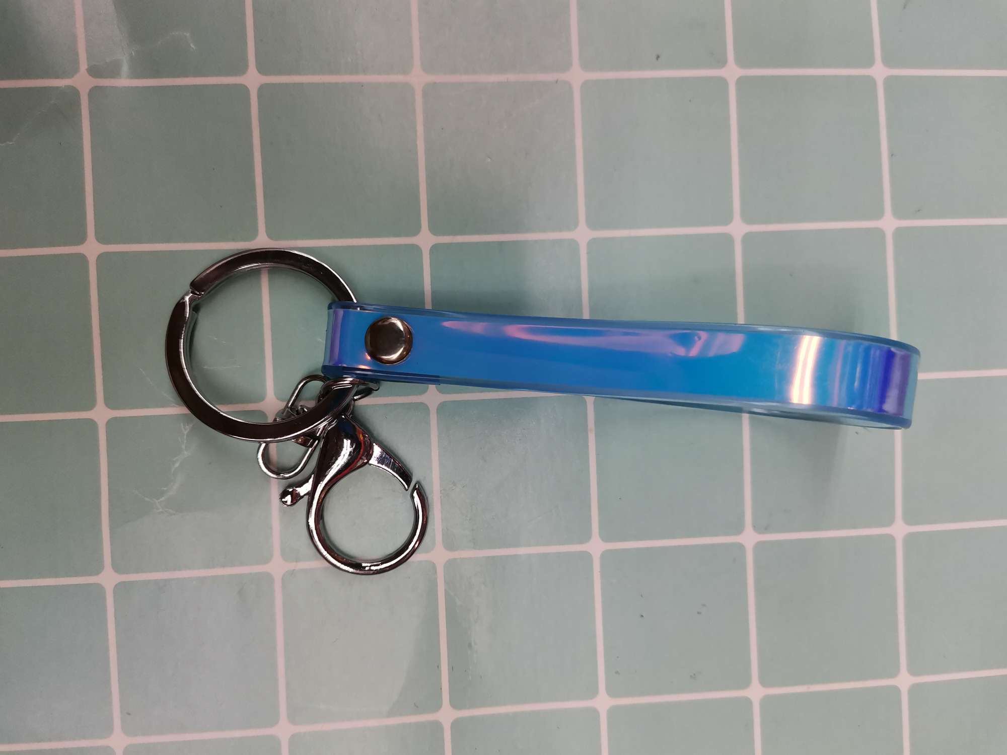 钥匙扣/卡通钥匙扣挂件/钥匙扣公仔挂件/发光闪光钥匙扣/足球挂件细节图