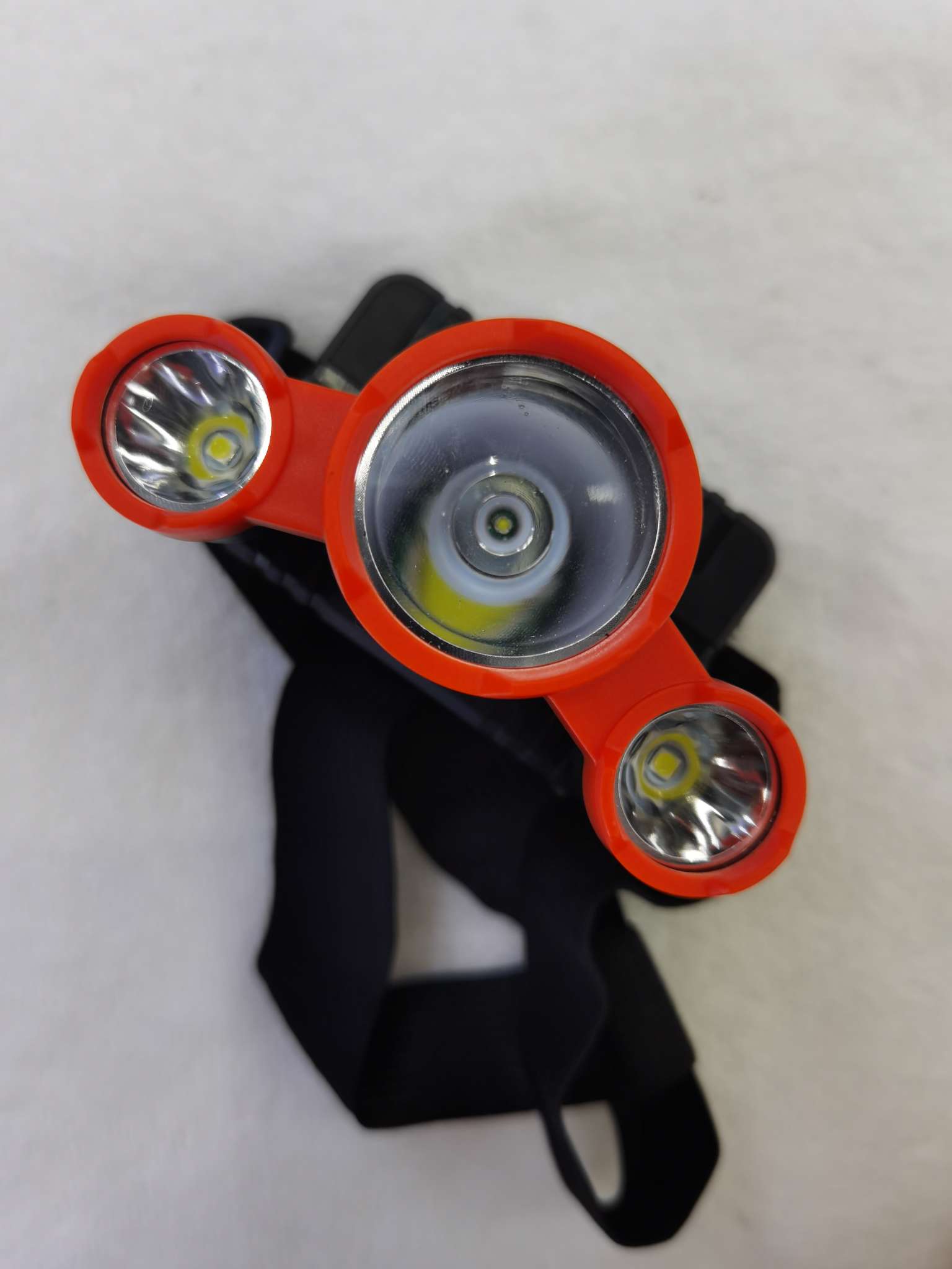 Wholesale of new plastic headlamps, USB charging headlamps, 3-lamp lighting LED headlamps