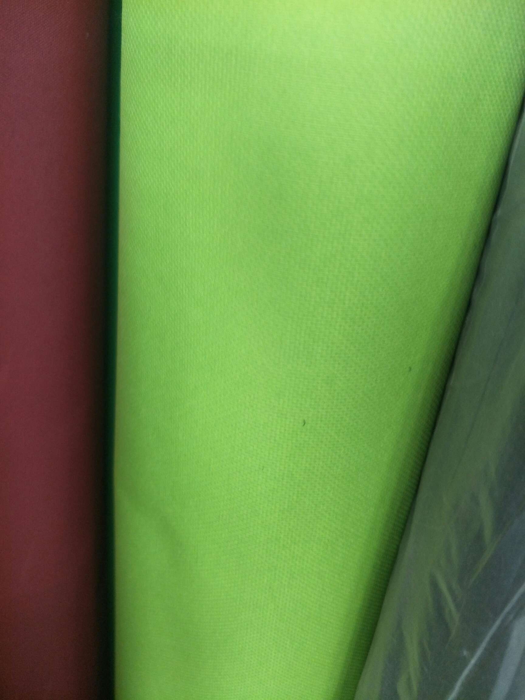 Oxford cloth is in large stock with excellent quality and durability. Customization is supported Specification image
