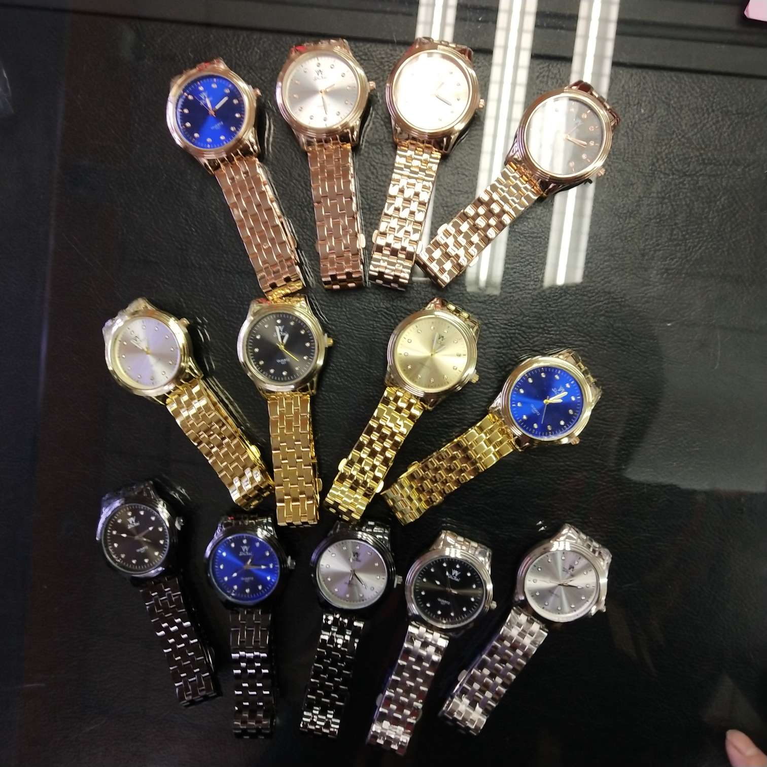 Fine watches details Picture
