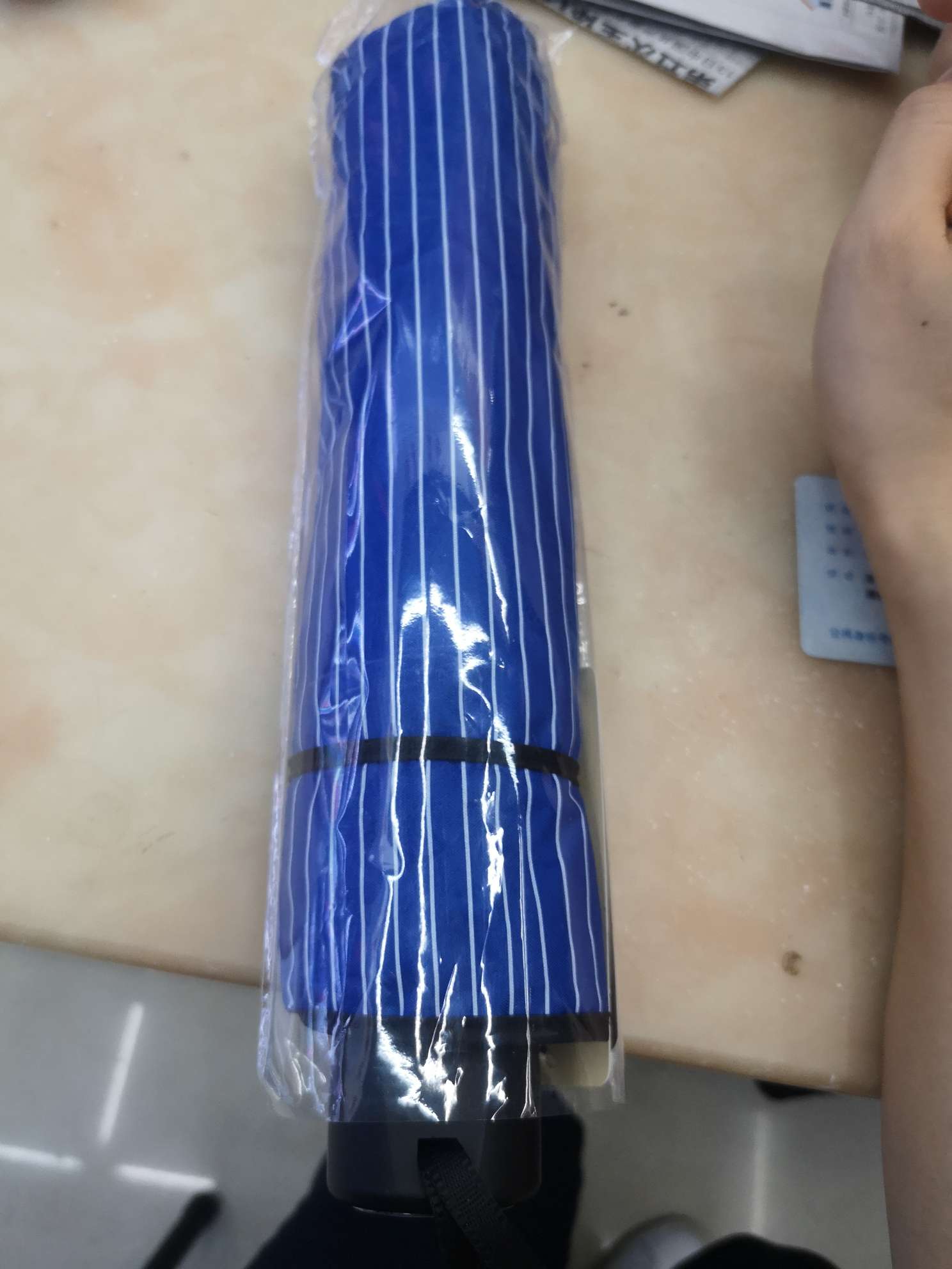 65十片碰起布黑胶伞