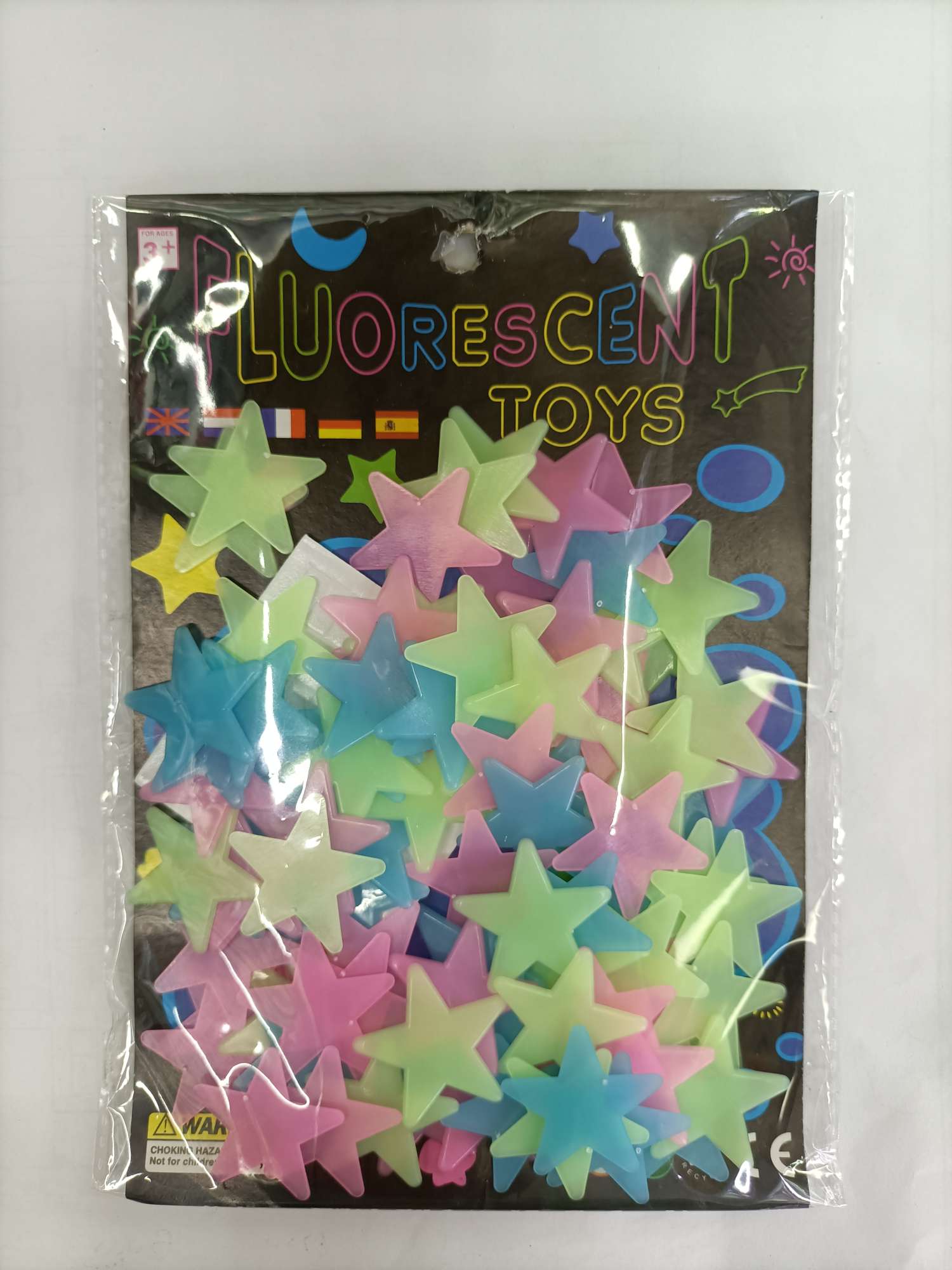 Beautify children's bedroom wall plaster