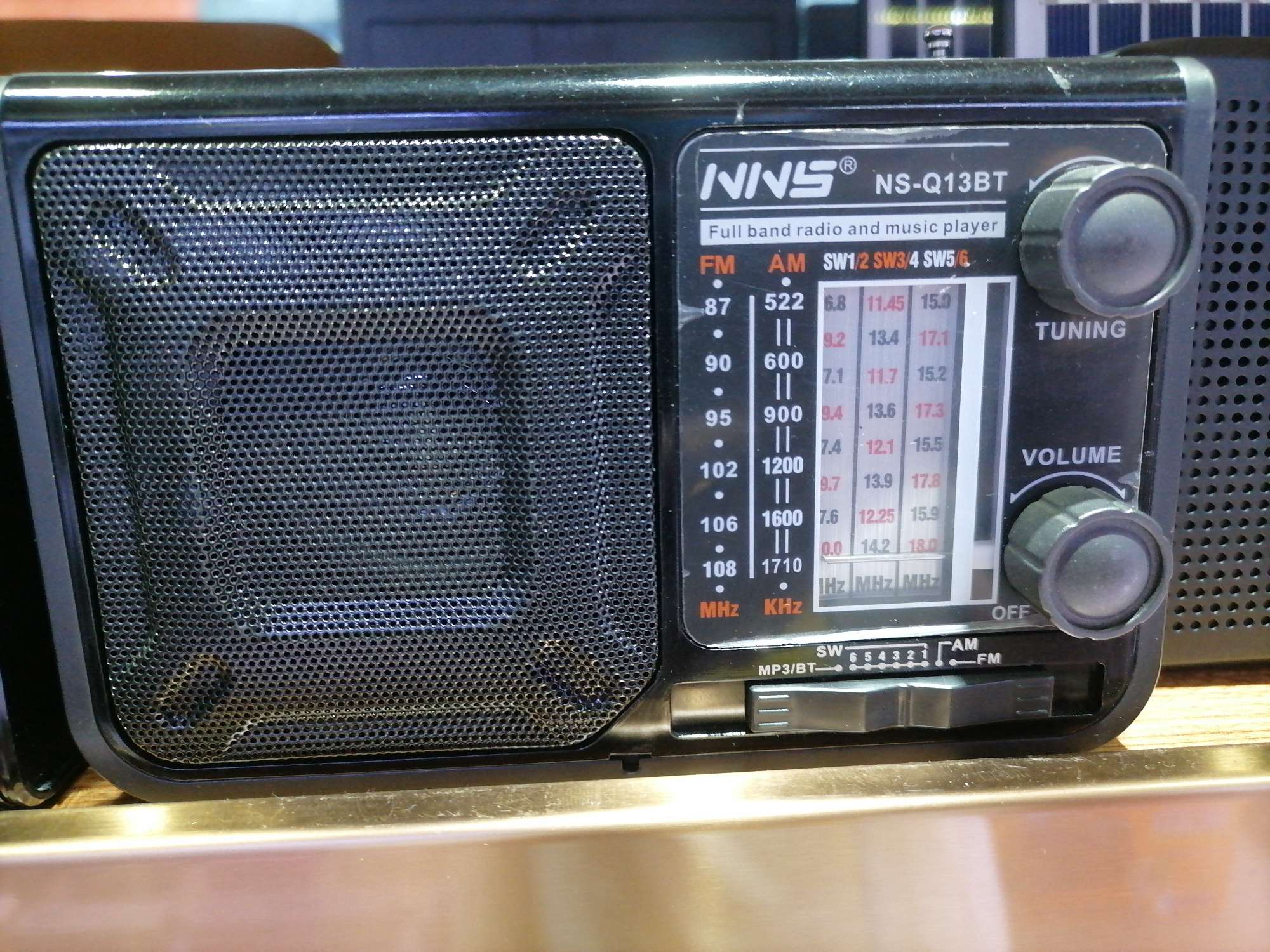 Black radio thumbnail