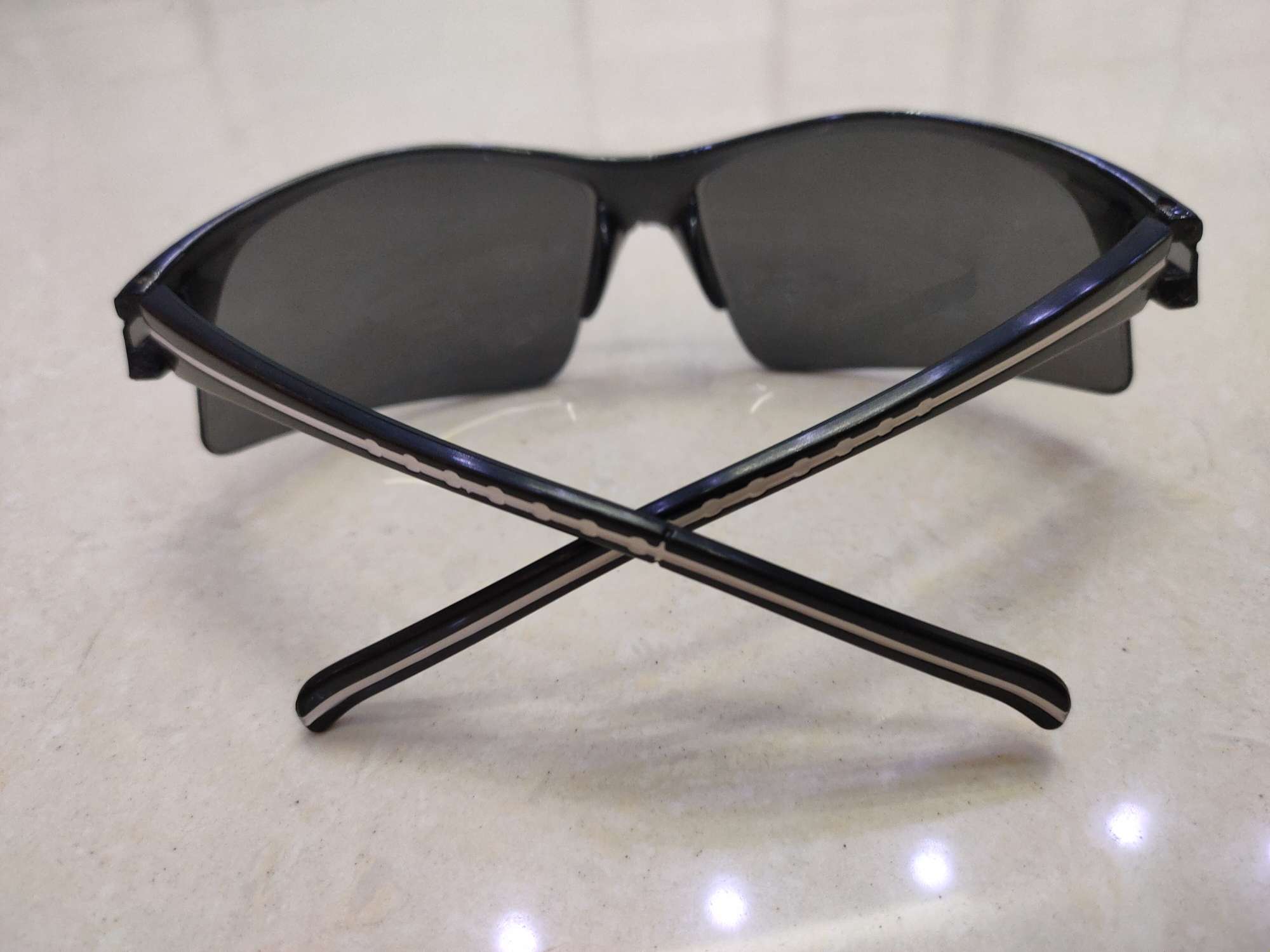 812105护目镜细节图