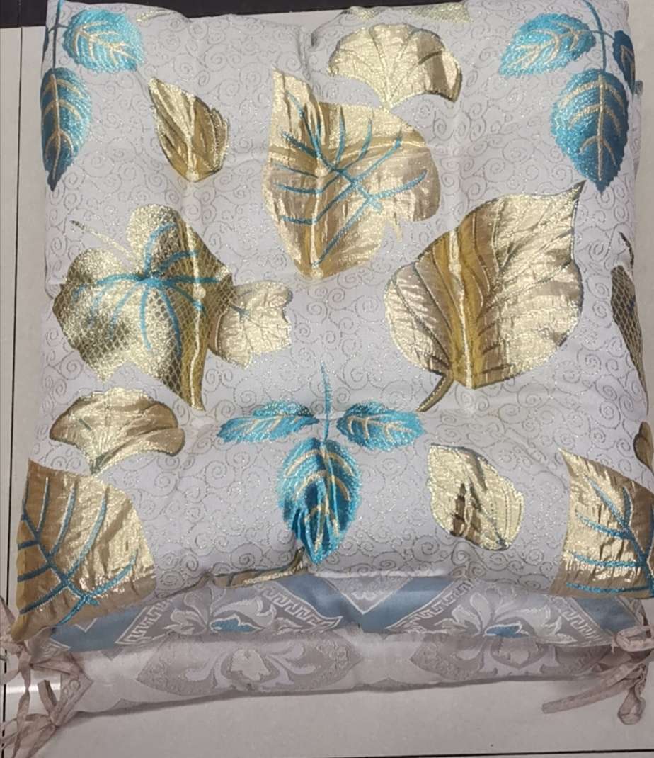 Seat Cushion 16