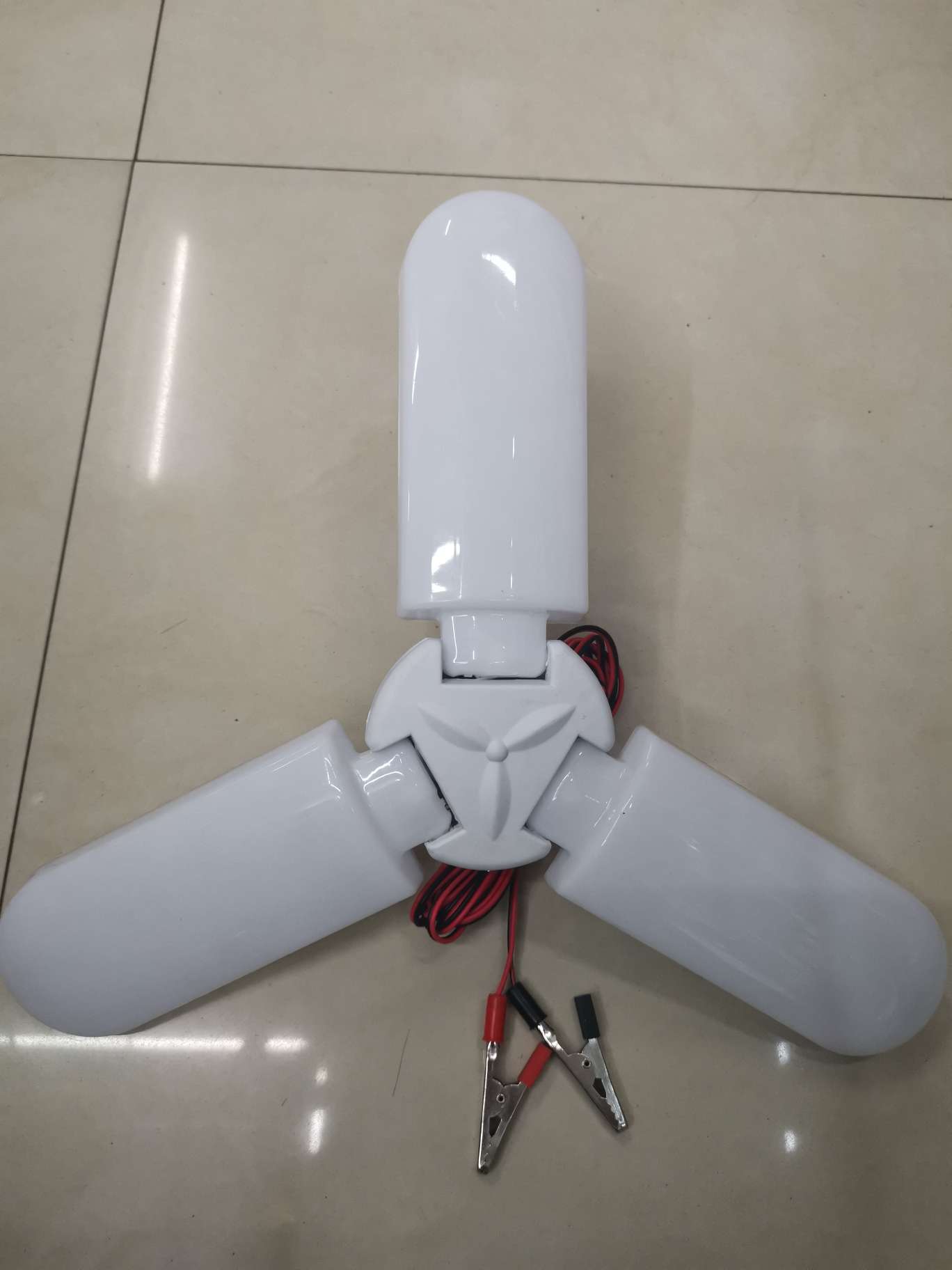 12V LED three-leaf outdoor lighting emergency light