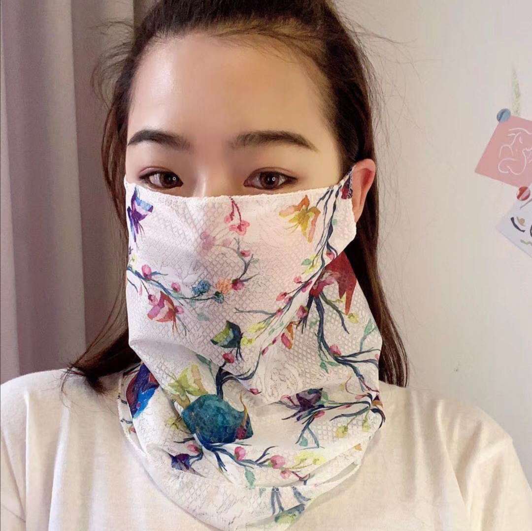Spring/summer sunscreen silk scarf, large face mask, female neck protection, breathable, full face protection, sunscreen mask, ultraviolet light chiffon (colorful)