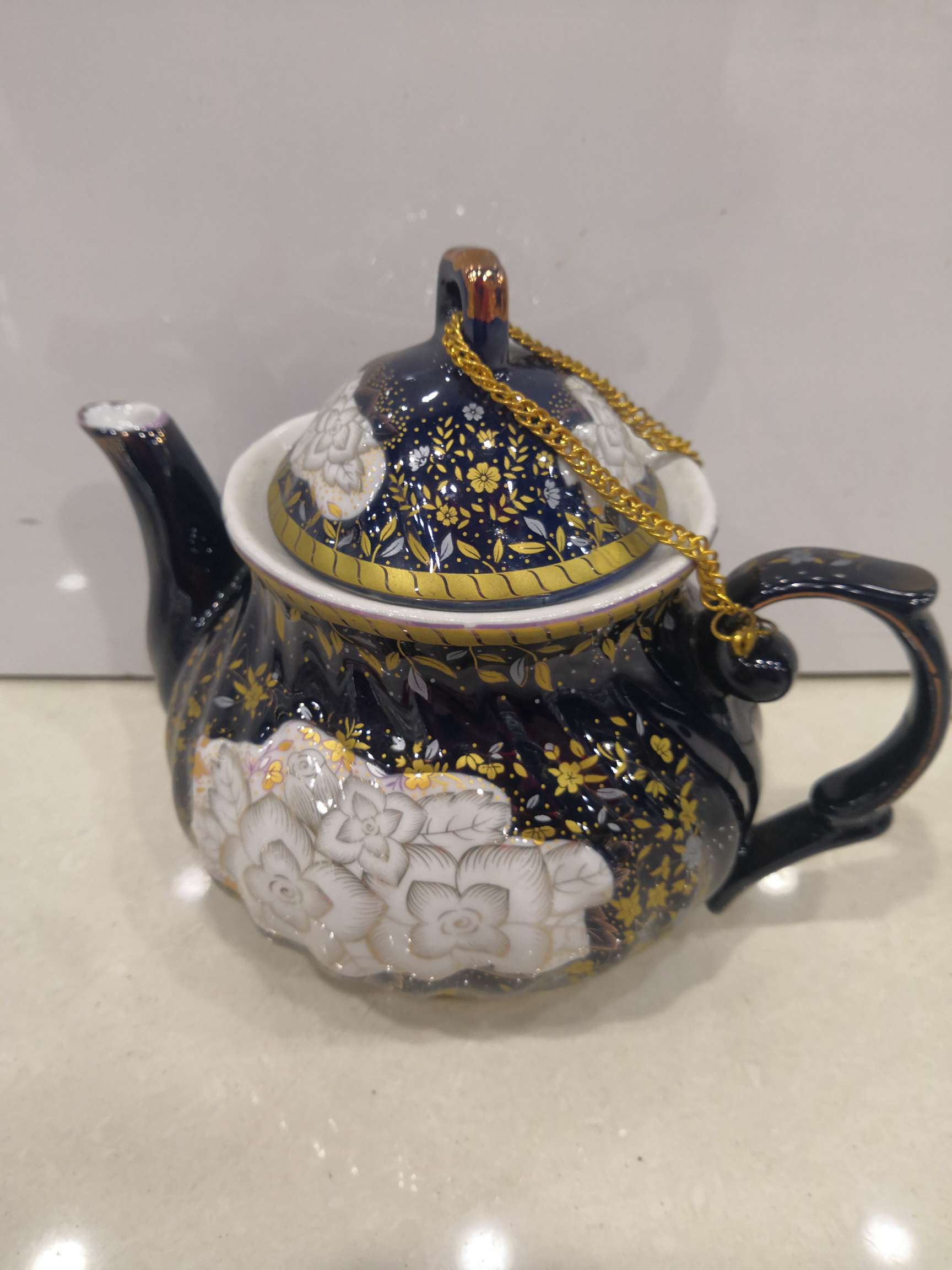Dingmei Ceramics' new blue glazed water kettles for this season are sold directly by the manufacturer in stock Item Picture
