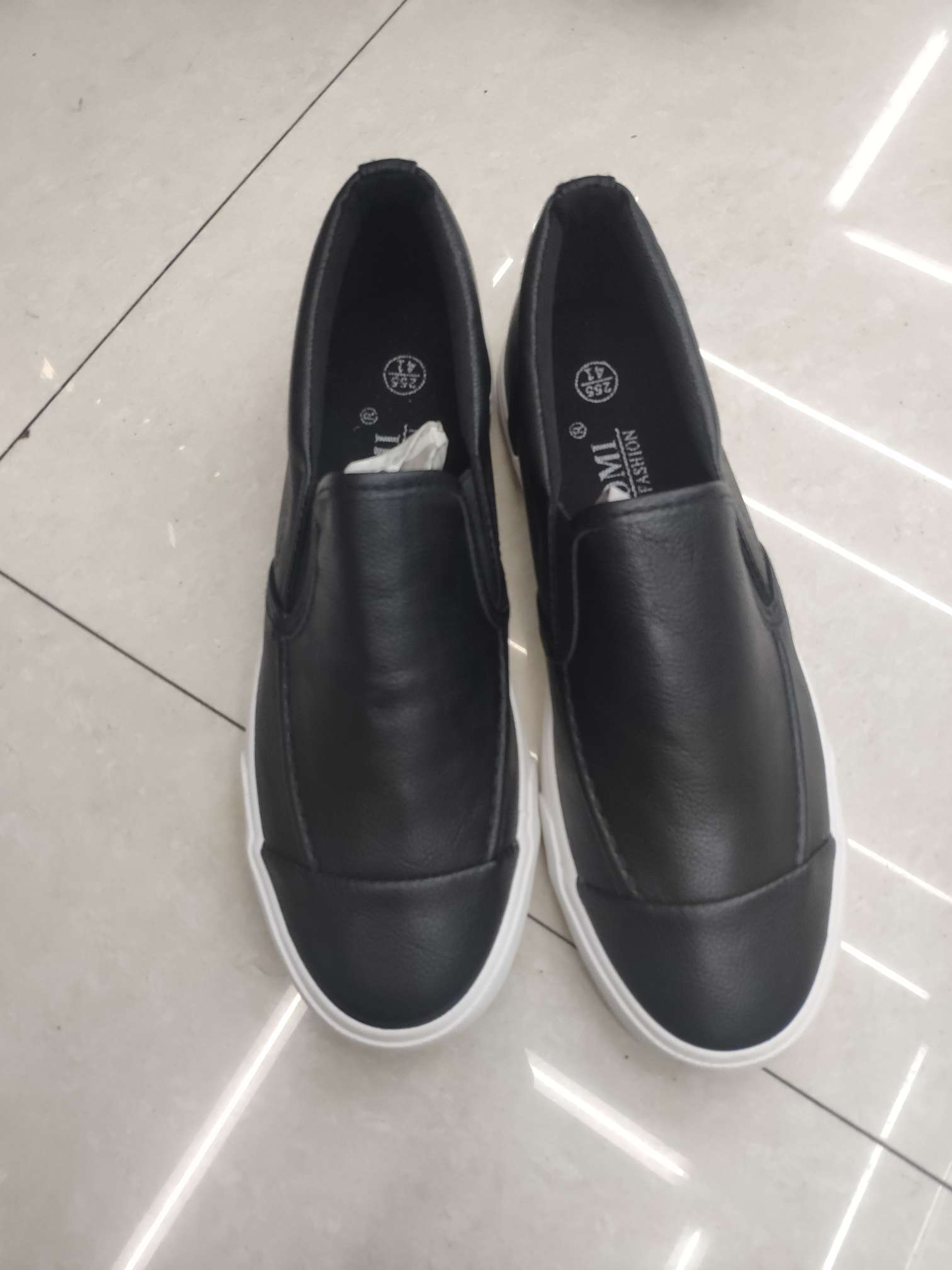 男士休闲皮鞋