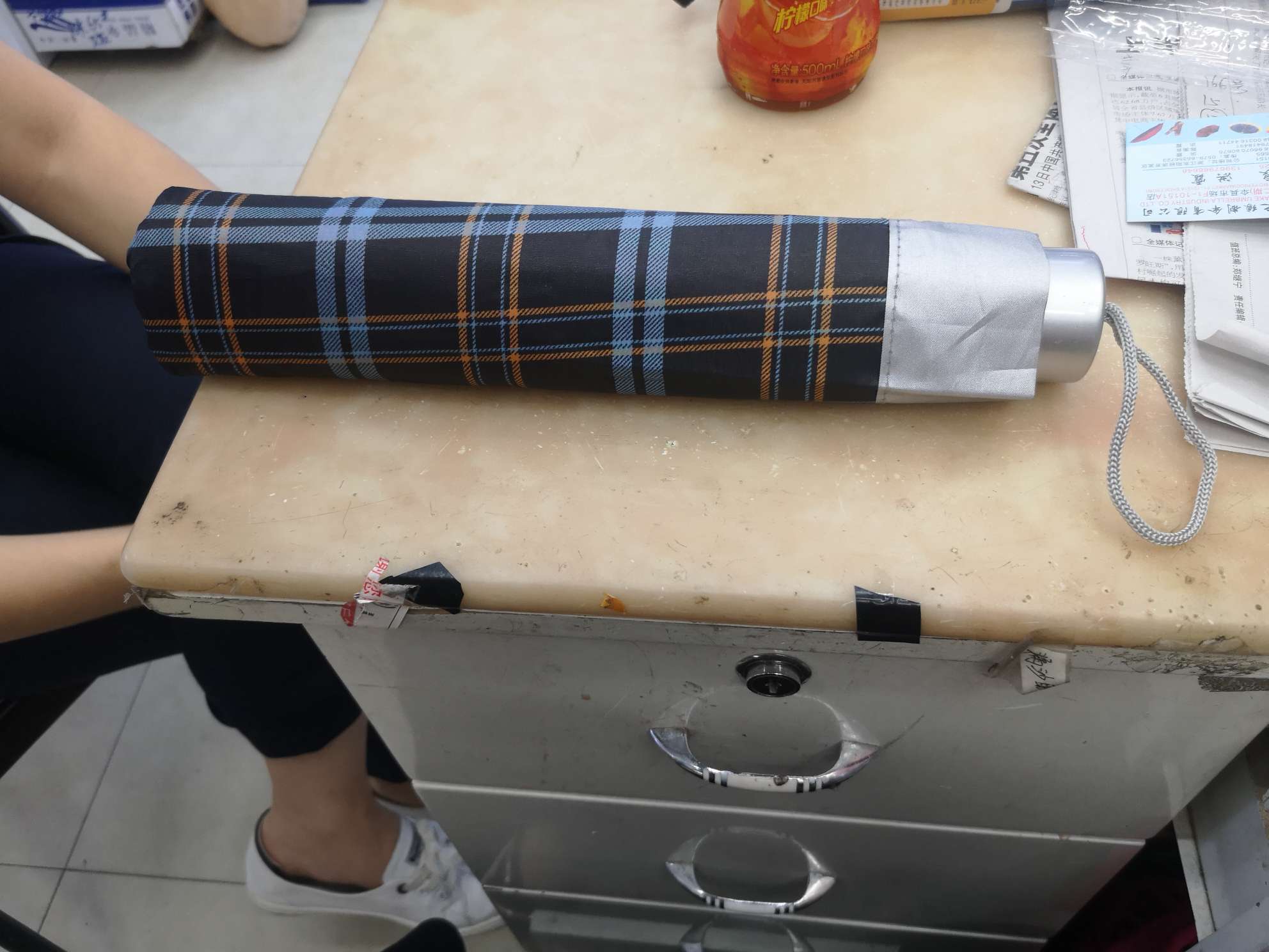 75十片银胶格细节图