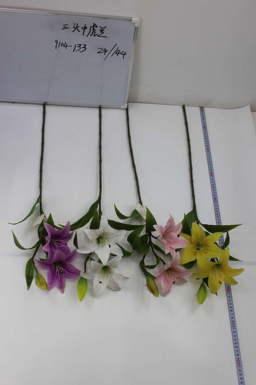 Three heads of tiger orchid thumbnail