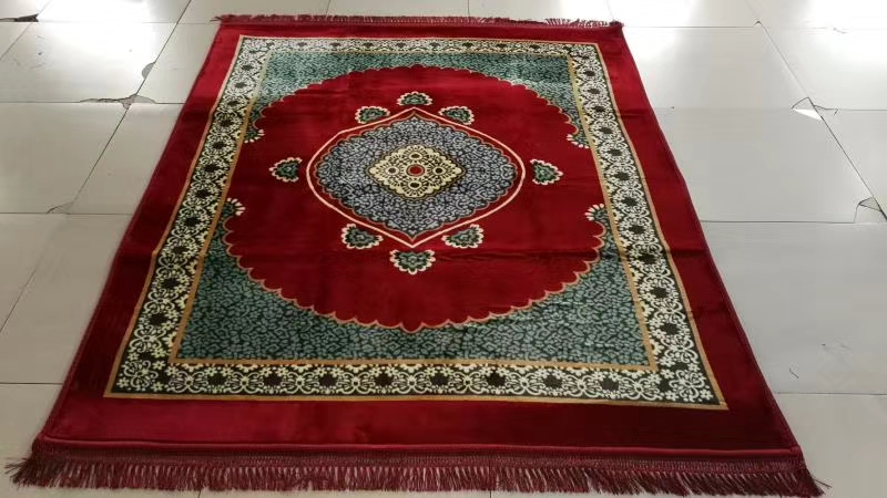 The bedding is a Muslim-printed carpet and a prayer carpet details Picture