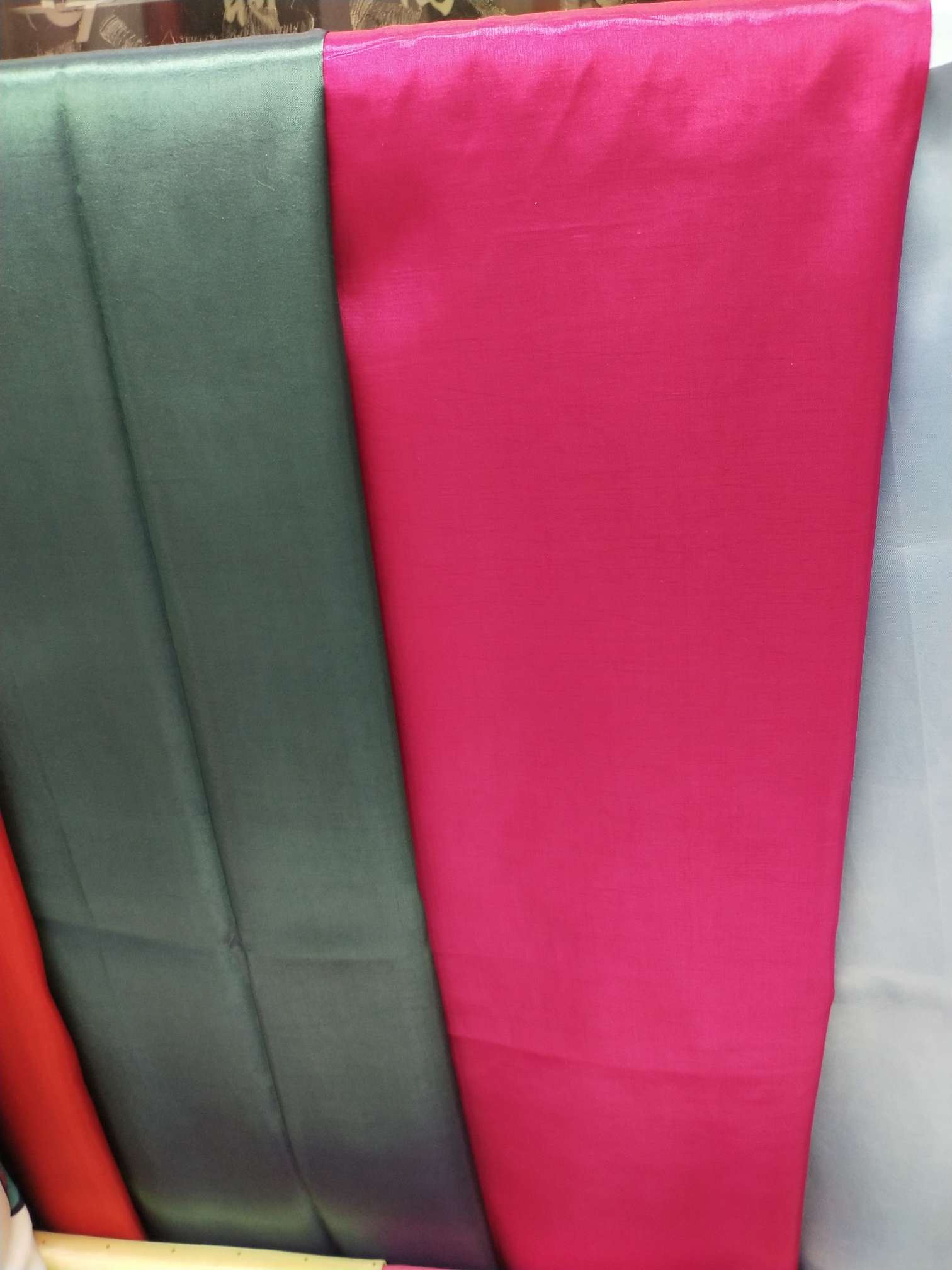 Chameleon Cloth,,