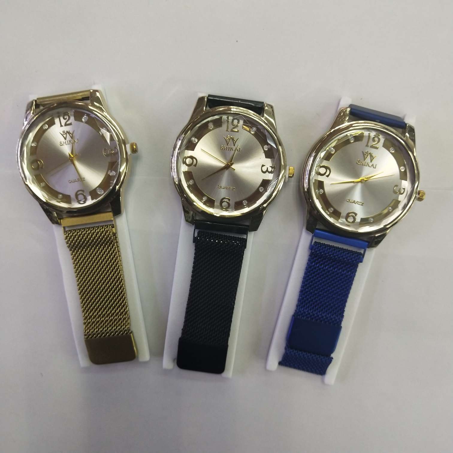 Premium fashion watches
