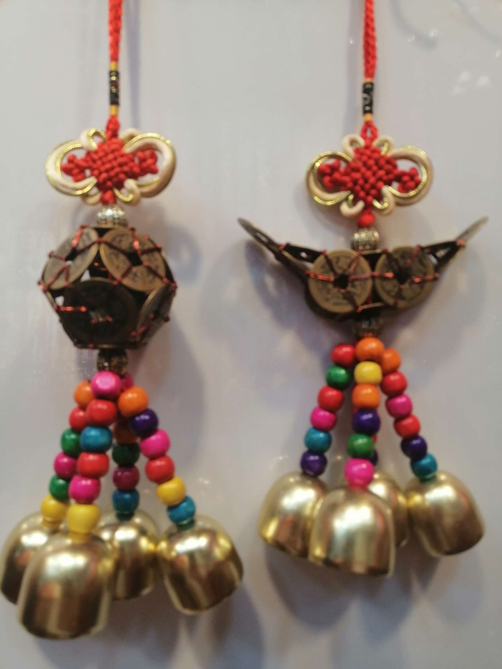 12帝铜钱新款路路通风铃 手工元宝形 圆形铜钱球木珠铜风铃挂饰细节图