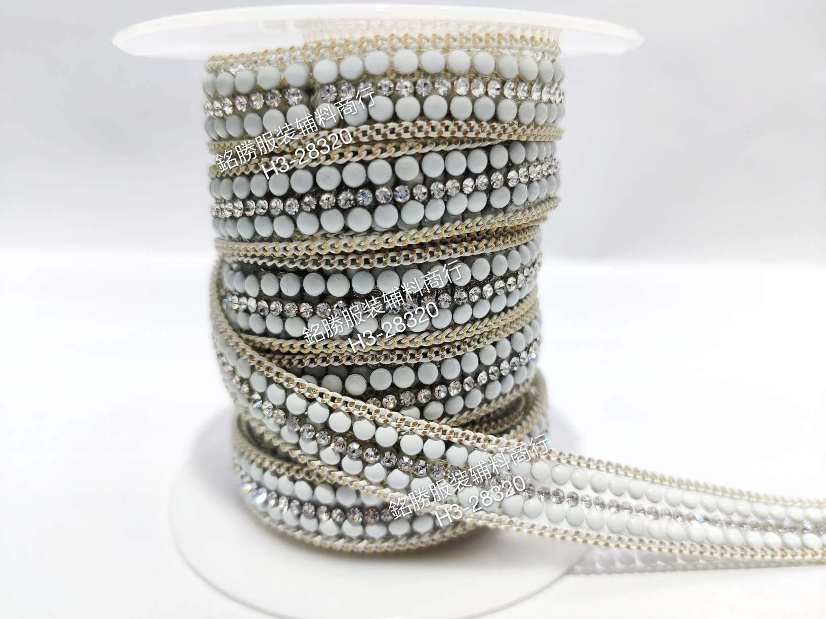 Rhinestone Glass Crystal White Ceramic Chain Handmade Diy Code Chain Clothing Accessories Specification drawing
