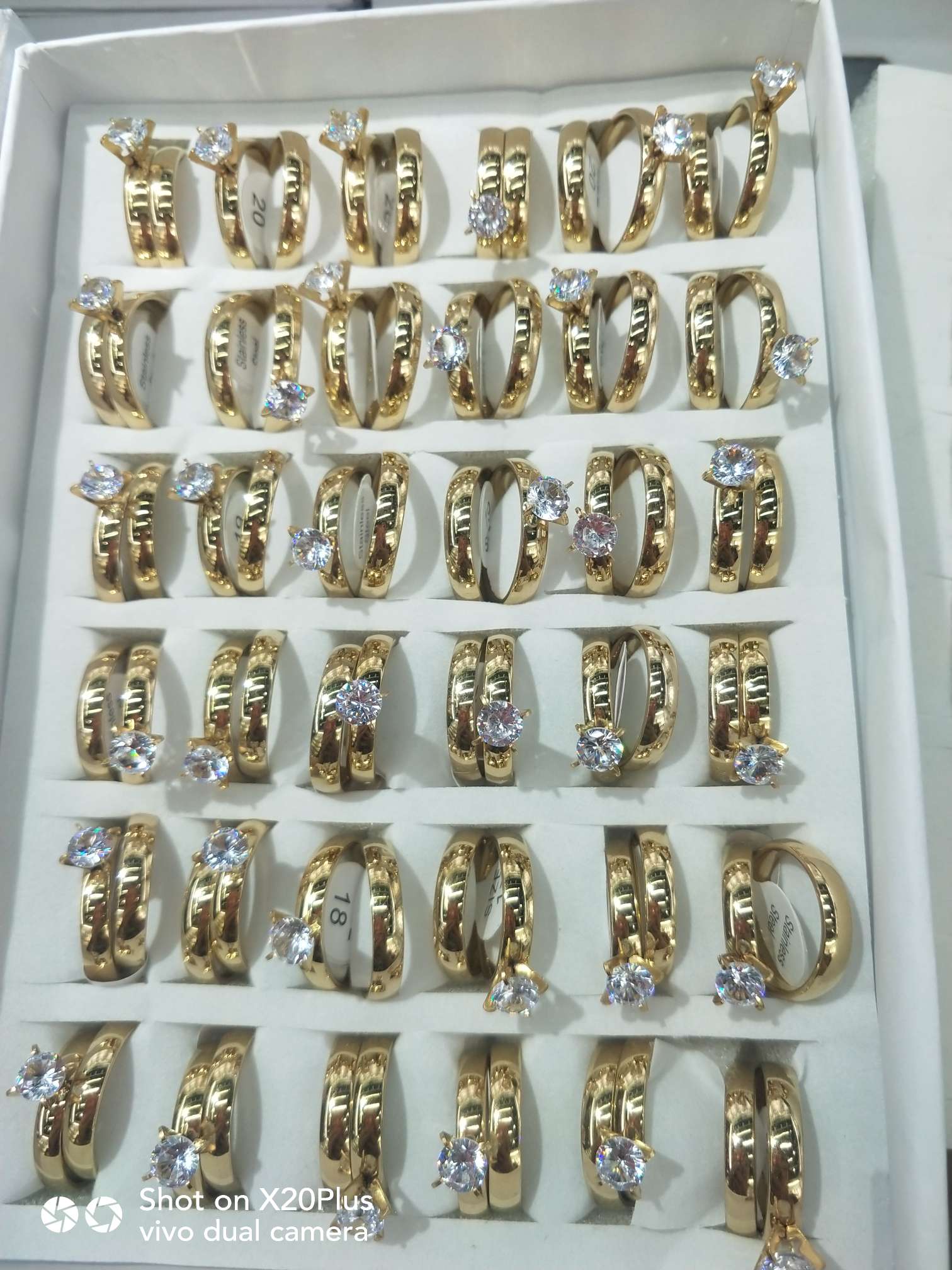 金色两件套产品图