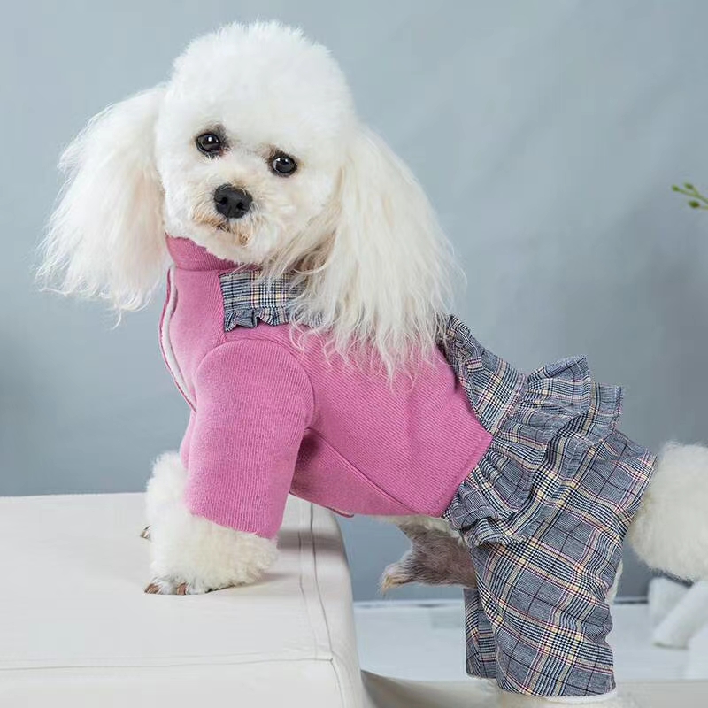 New winter clothes on shelves! The style is novel! Turtleneck sweater. Plaid suspenders skirt! Need to order boss micro I ask for quotation