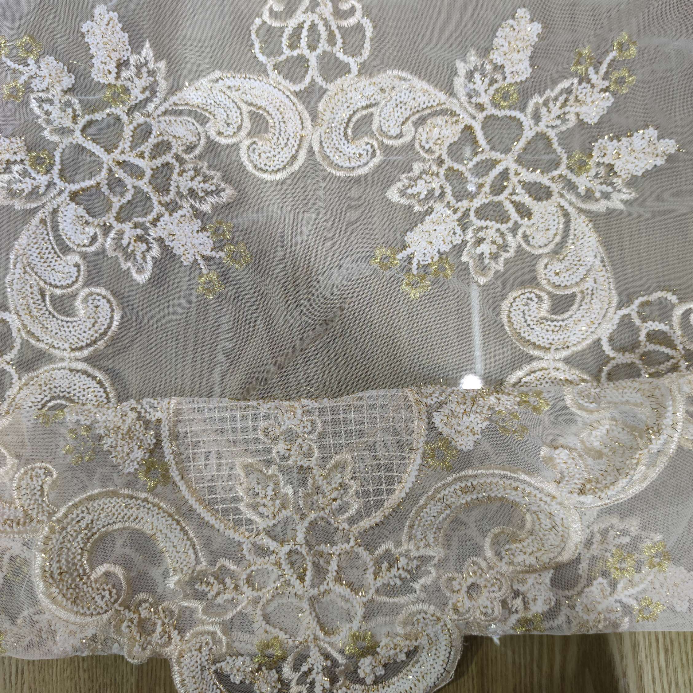 【S.G.R】2020 new tablecloth, table flag, throw pillow, wavy pipa craftsmanship, embroidered white Specification image