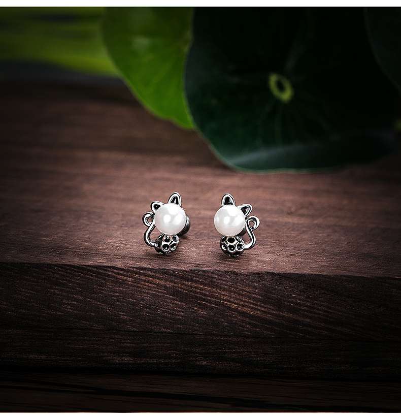 Changsheng Jewelry Titanium Steel Pearl Cat ear Stud Mini Niche Earrings Wholesale