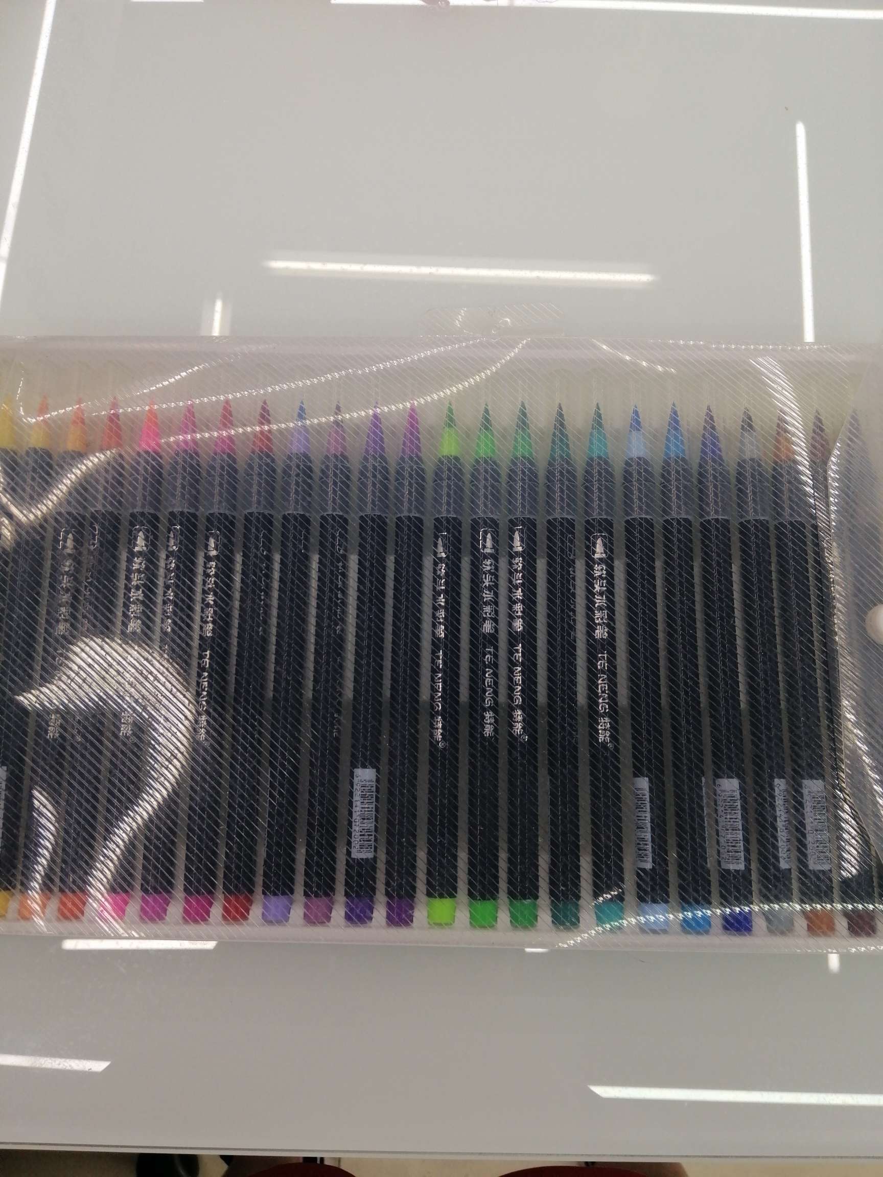 Yiwu Hanjia Stationery, Art and Drawing Supplies, 24-color soft-tipped watercolor pens details Picture