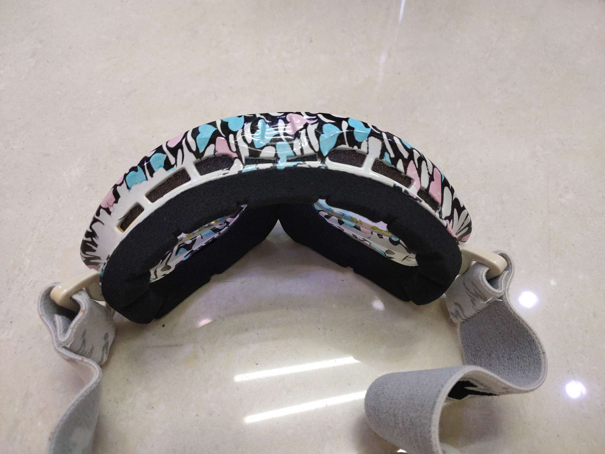 811059 ski goggles Specification image