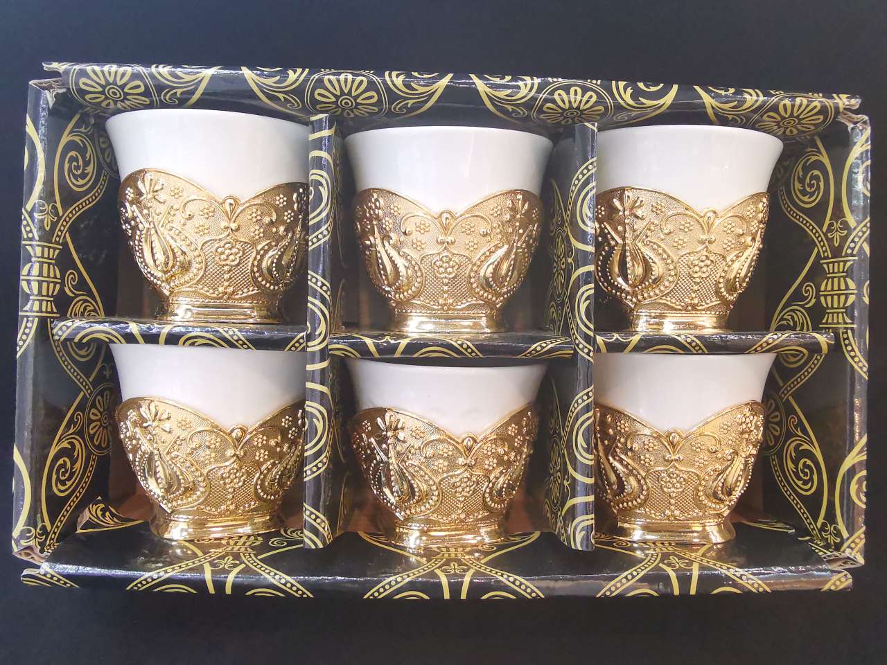 A set of 6 ceramic alloy cups thumbnail