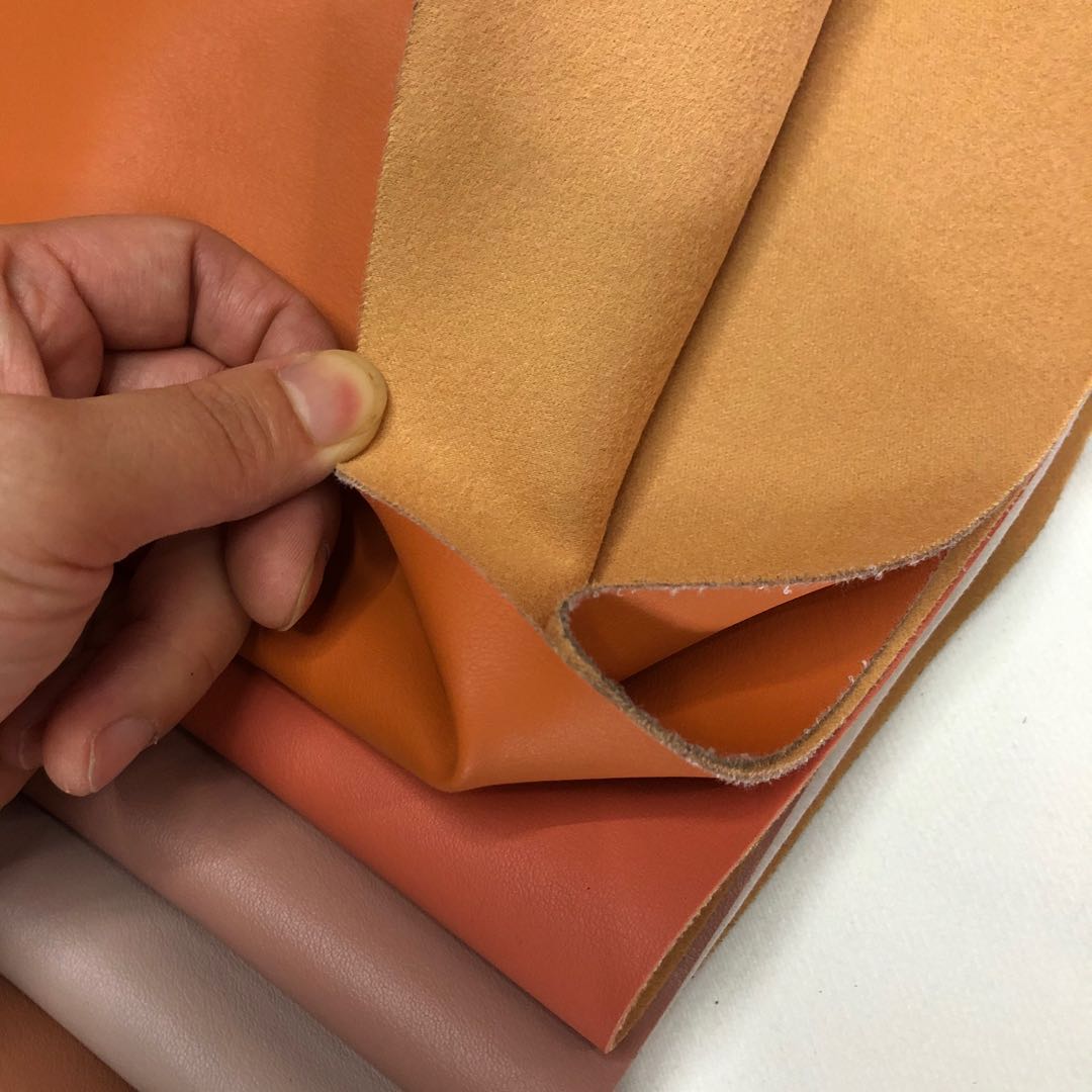 New European standard eco-friendly third-generation cowhide textured leather fabric sofa furniture, direct sales from leather factory Item Picture