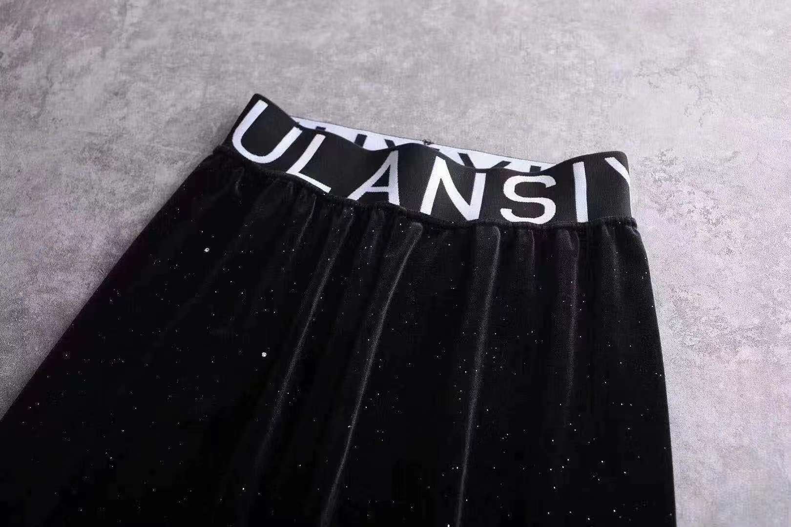 New Sparkly Pants details Picture