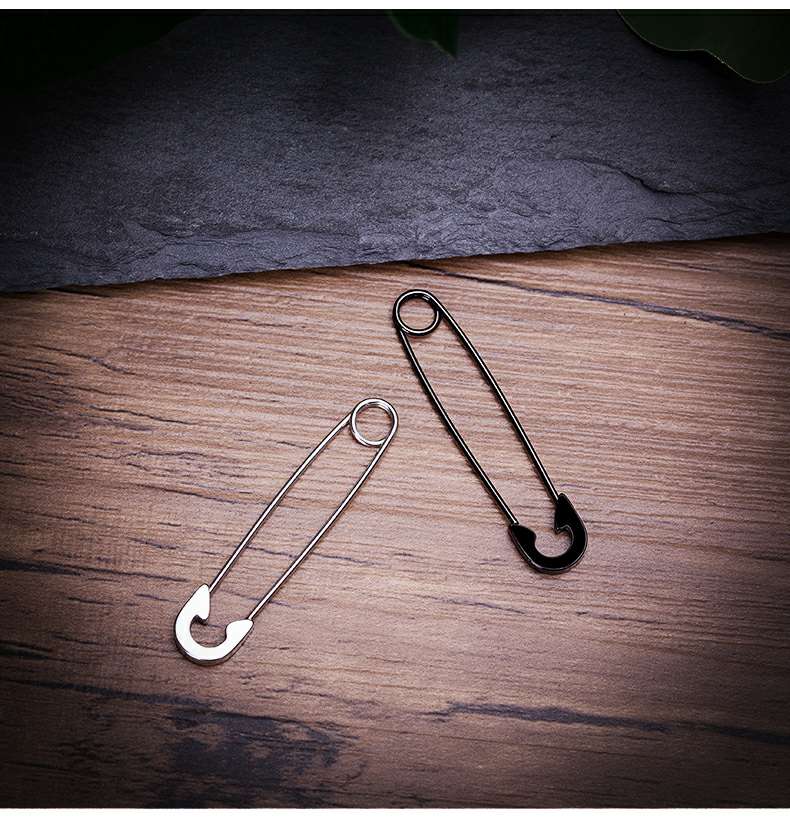 Changsheng Jewelry's simple and individual circular stud earrings, titanium steel earrings, and multi-functional earrings