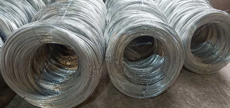 Galvanized iron wire thumbnail