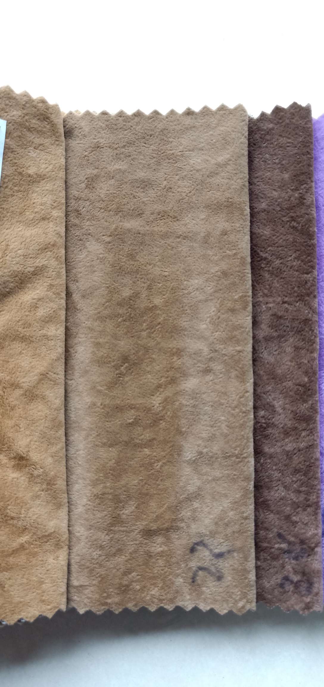 All kinds of medium and high-end flocking, ice flower flocking, Korean flocking, sequins, linen, velvet, diamond flocking, faux leather flocking, corduroy, deerskin flocking, double-sided flocking, Dutch flocking, Shure flocking, suede flocking, plain flocking undefined