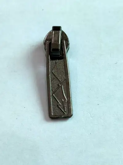 Black Rata New Small 71 Mountain Pieces