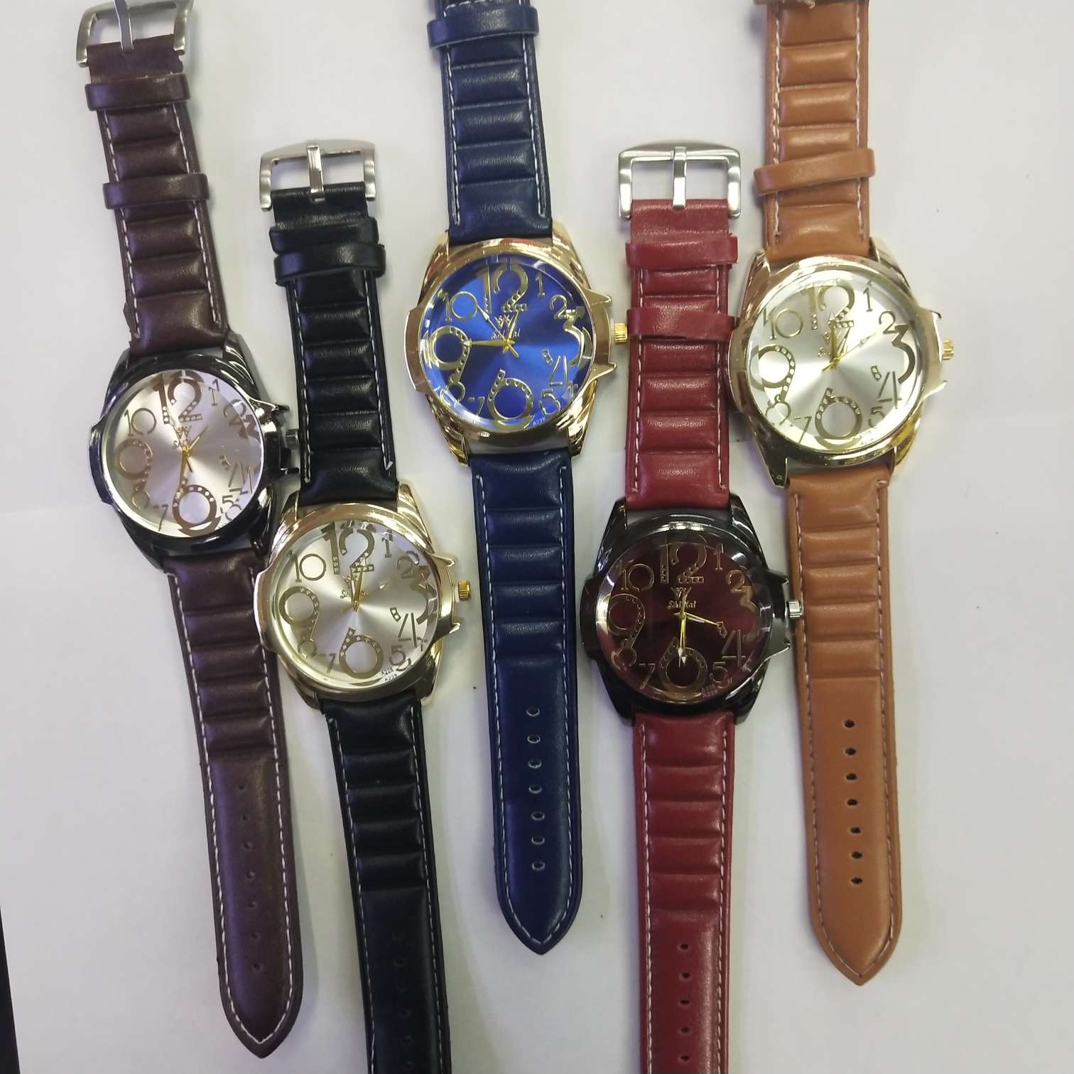 Men's fashion watch