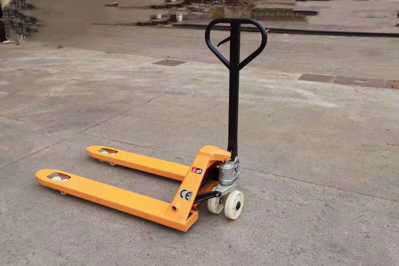 Reinforcing 2T forklift hydraulic truck manual hydraulic truck thumbnail