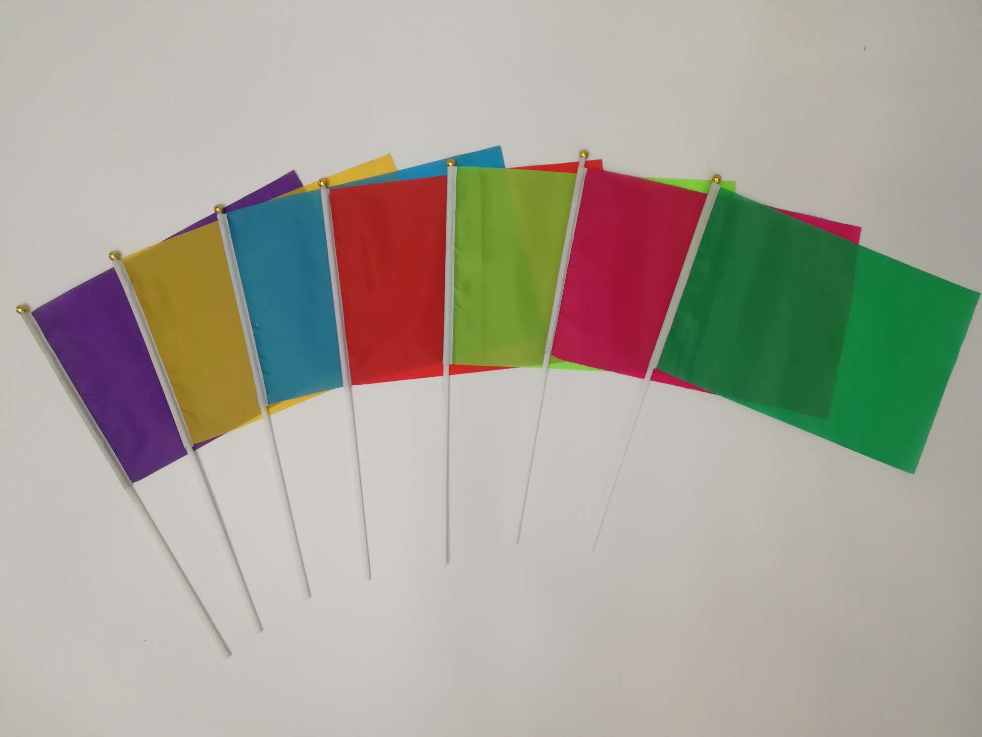 20*28五色手挥旗