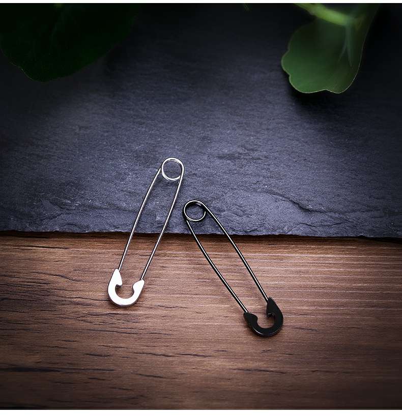 Changsheng Jewelry's simple and individual circular stud earrings, titanium steel earrings, and multi-functional earrings details Picture