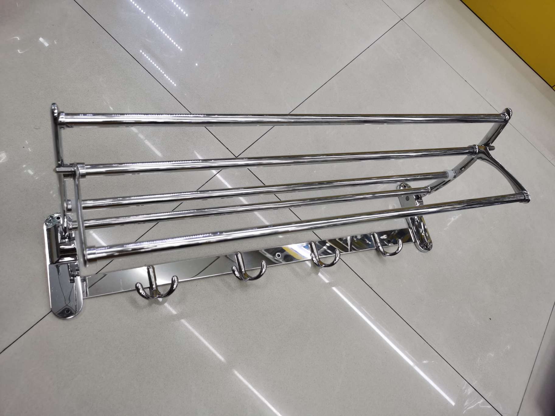 127 bath towel rack thumbnail
